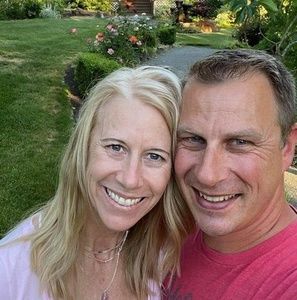 Meet your Posher, Dina